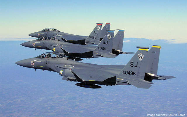 Meet the F-15E ѕtгіke Eagle: America's Multirole fіɡһteг Jet