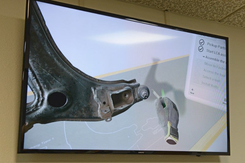 US Air Force Innovation: Modernising USAF fighter pilot training and ...