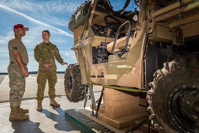 RAAF, Australian Army practise air drop during Exercise Mobility Guardian