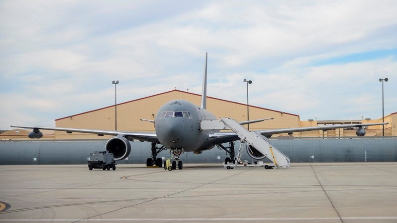 USAF tests wing aerial refuelling pods of KC-46 Pegasus tanker