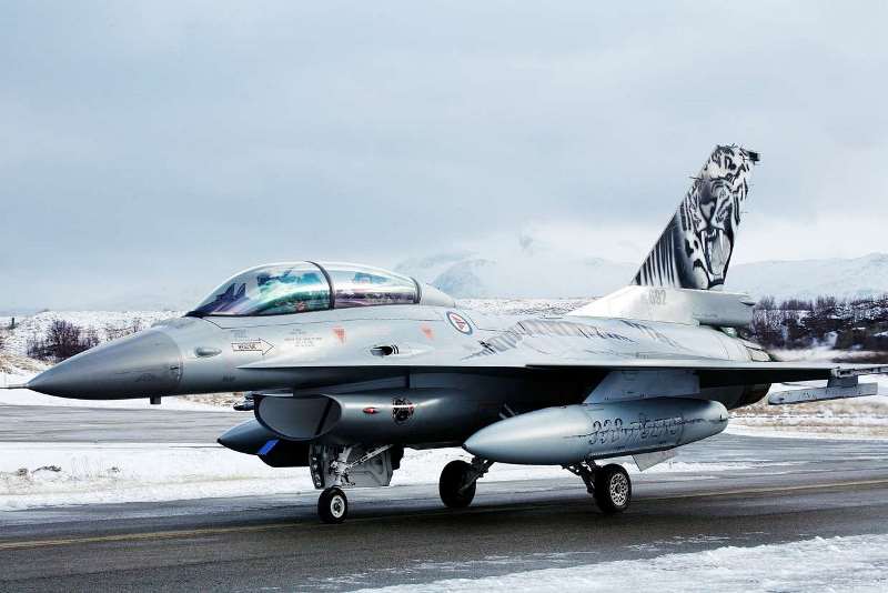Lockheed certifies KAMS as global F-16 Falcon MRO depot