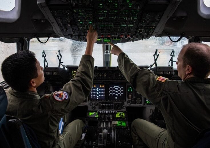 USAF launches software application for C-17 Globemaster III pilots