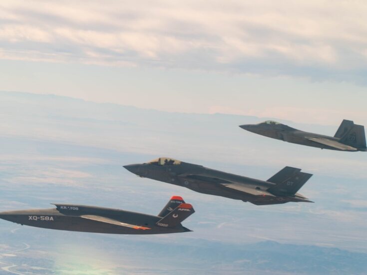 Kratos XQ-58 Valkyrie UAS undergoes flight test in formation with jets