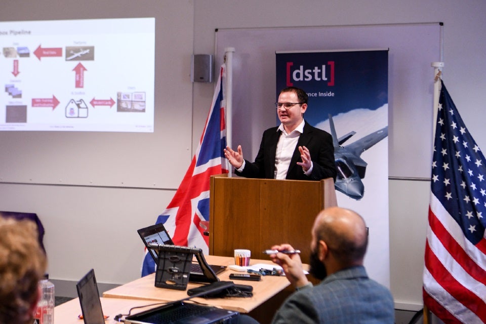 US AFRL and UK’s Dstl demonstrate integration of AI technologies