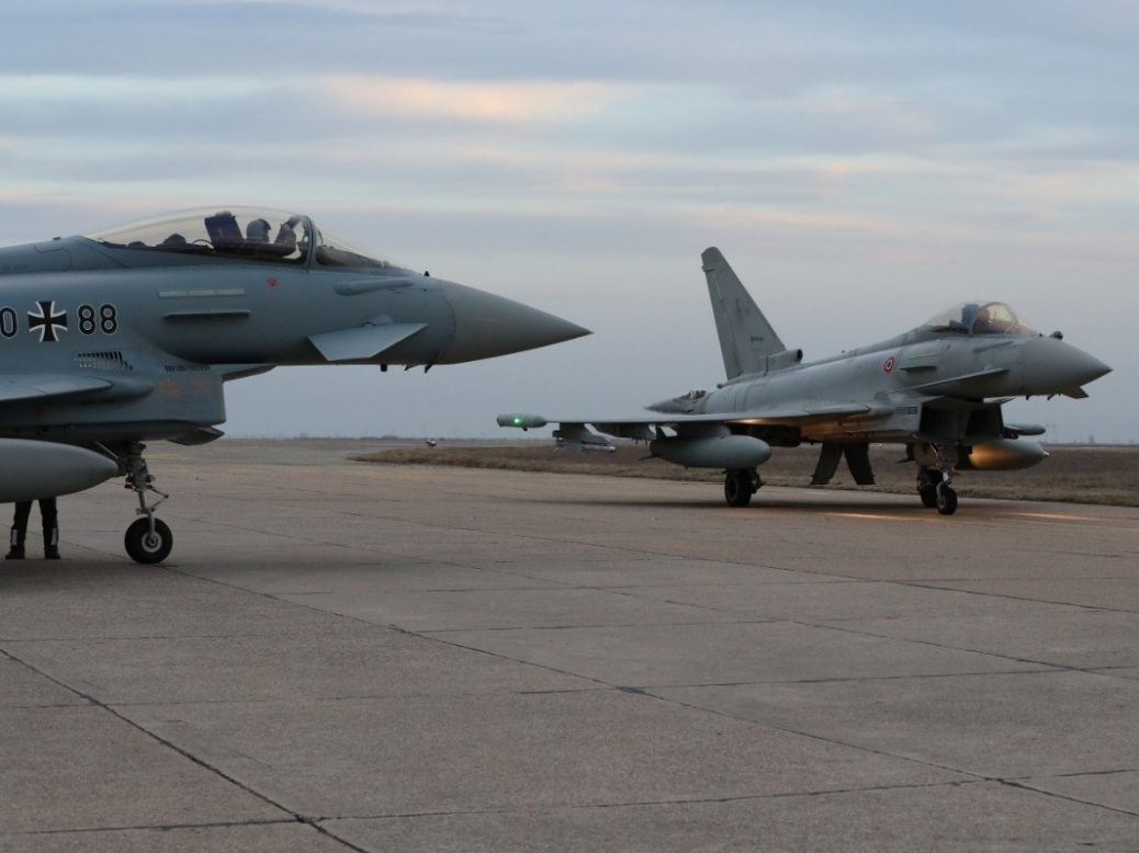 Eurofighters italieni finalizează desfășurarea NATO eAP în România