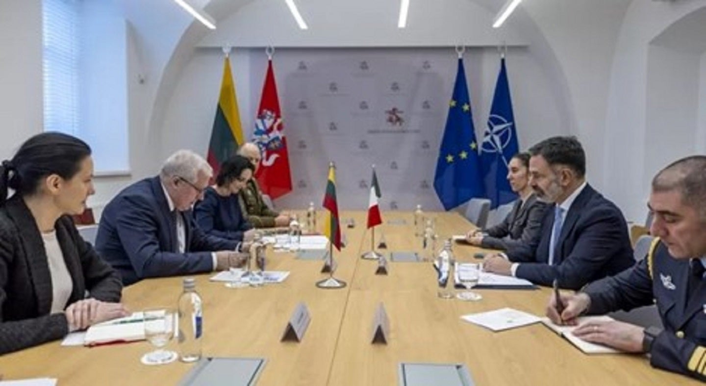 Lietuva prašo Italijos tiekti C-27 Spartan atsargines dalis