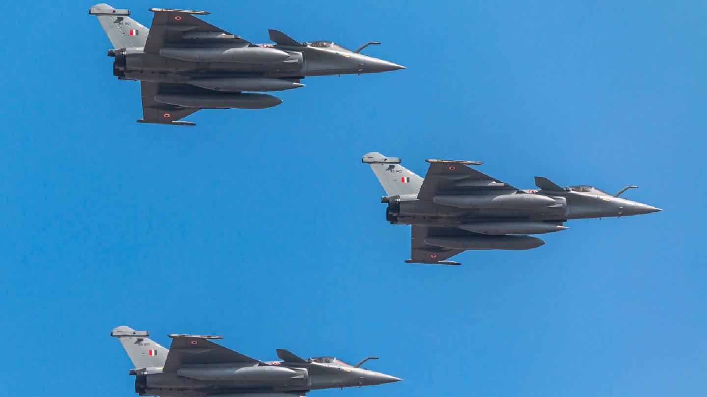 France submits proposal for India's 114-Rafale fighter jets